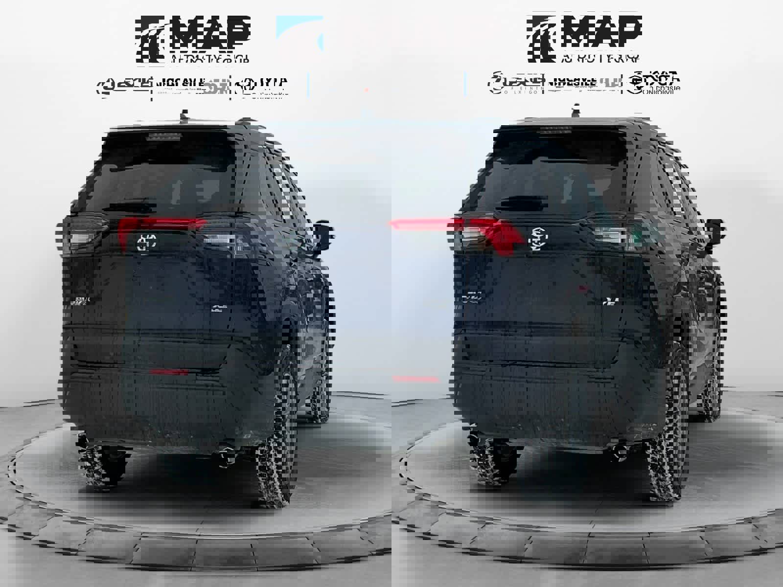 Used 2024 Toyota RAV4 XLE image 5