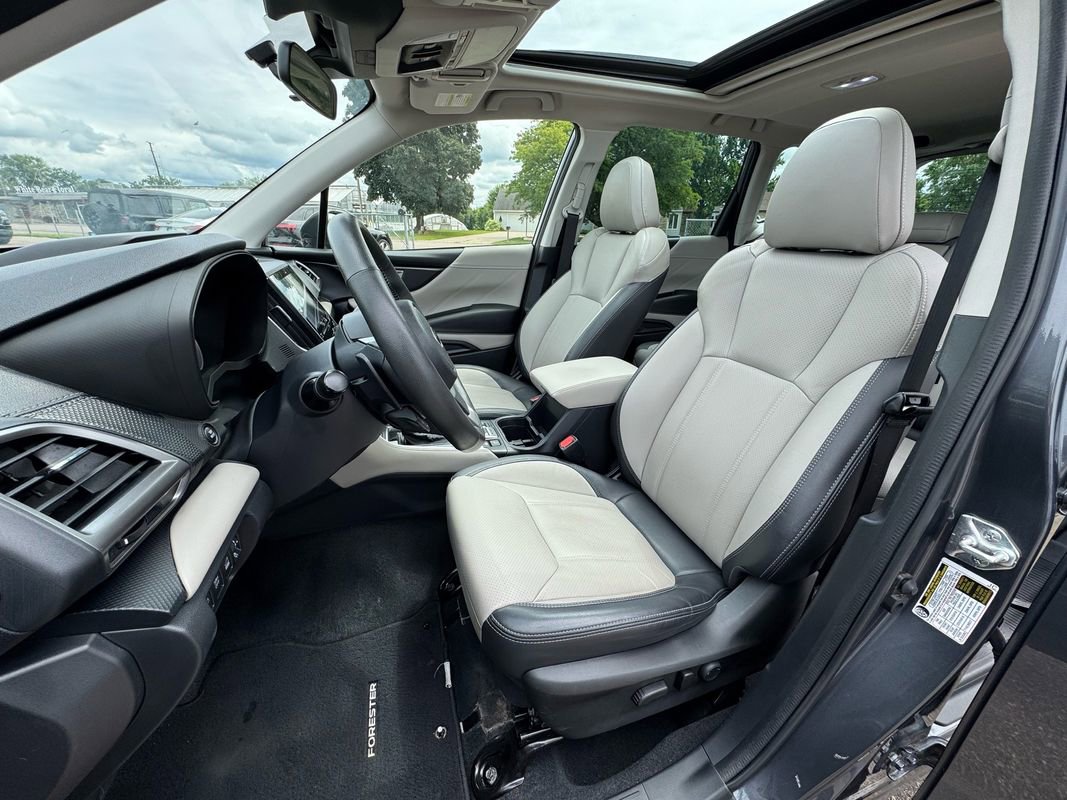 Used 2023 Subaru Forester Limited image 26