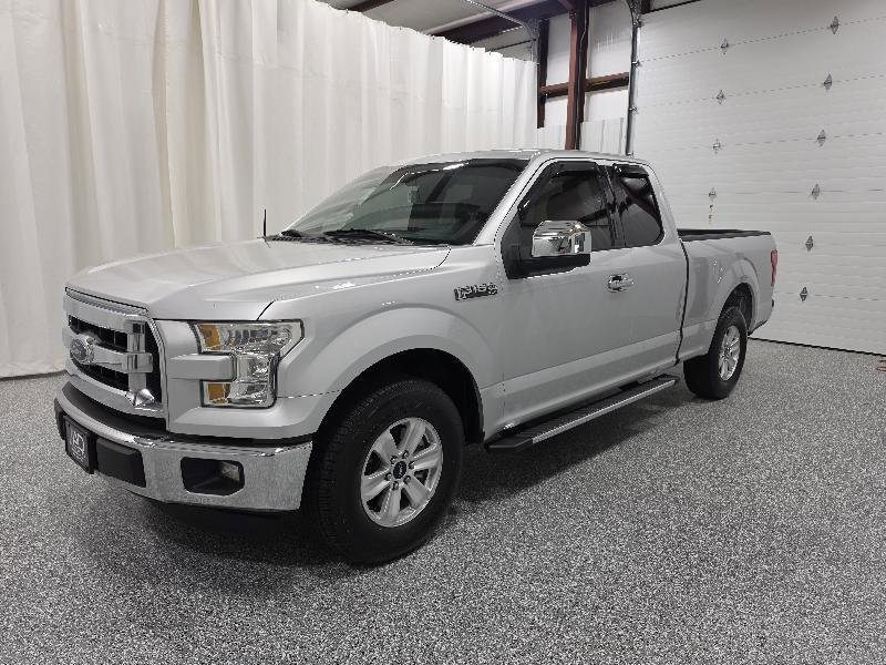 Used 2015 Ford F150 XLT image 4