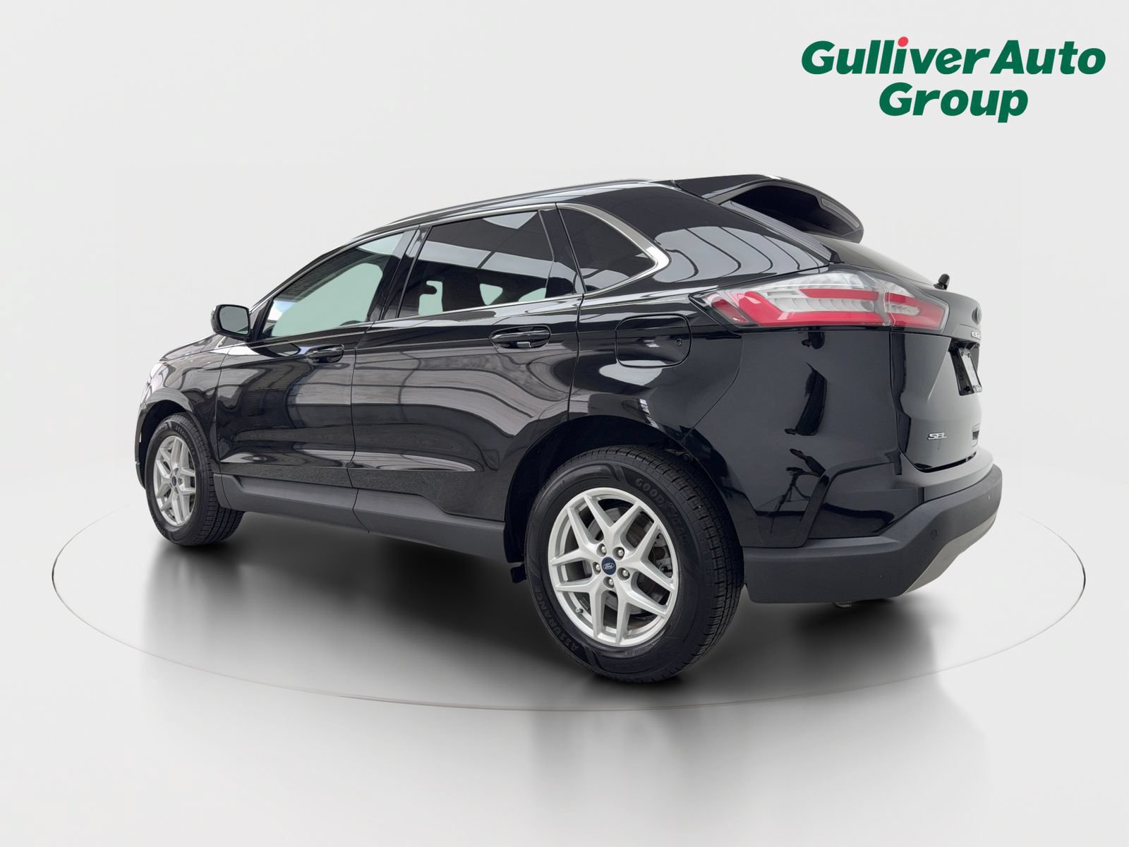 Used 2022 Ford Edge SEL w/ Convenience Package AWD/4WD image 4
