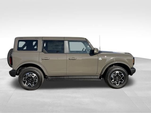 New 2025 Ford Bronco Outer Banks image 10