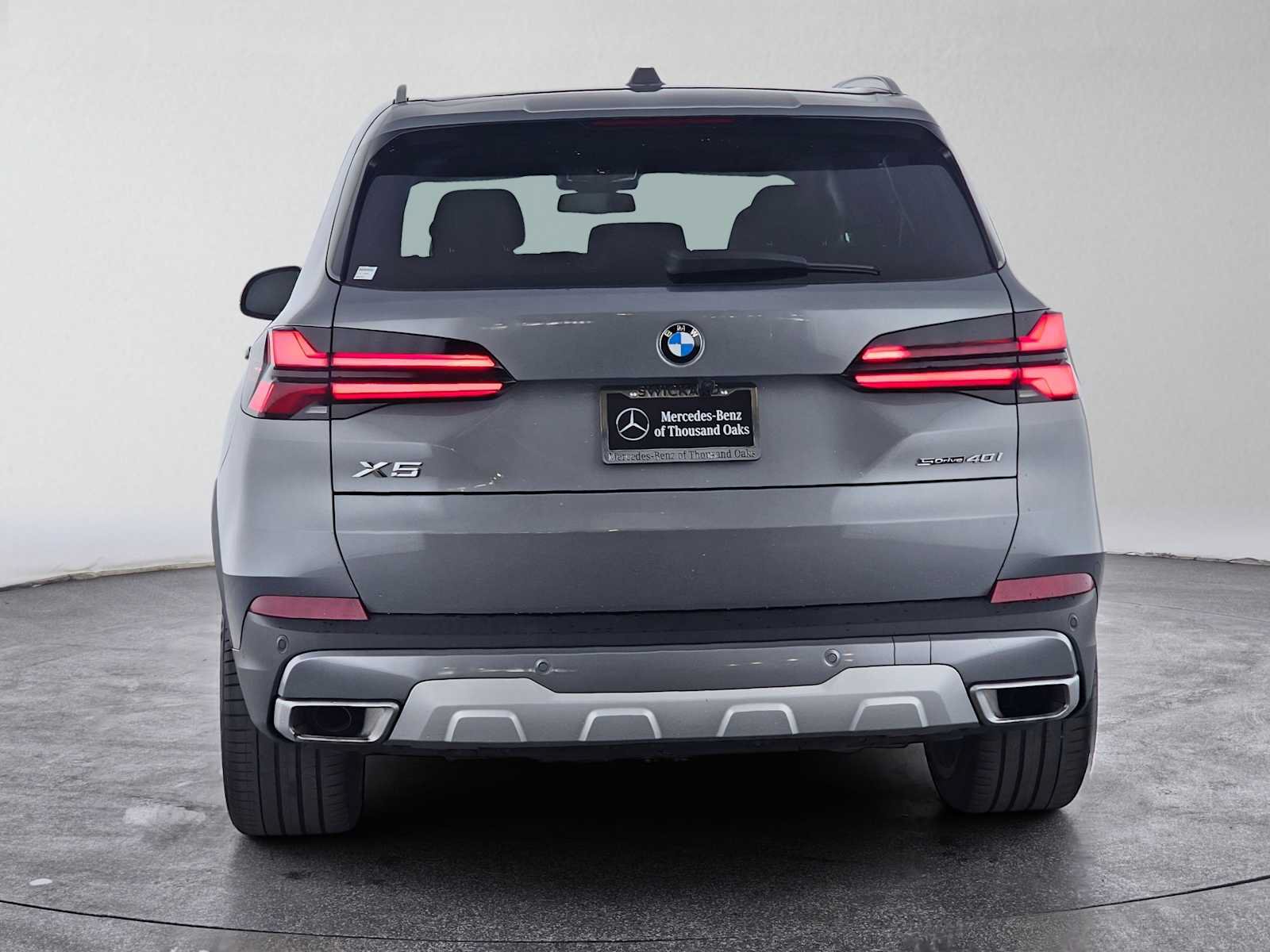 Used 2024 BMW X5 sDrive40i RWD image 4