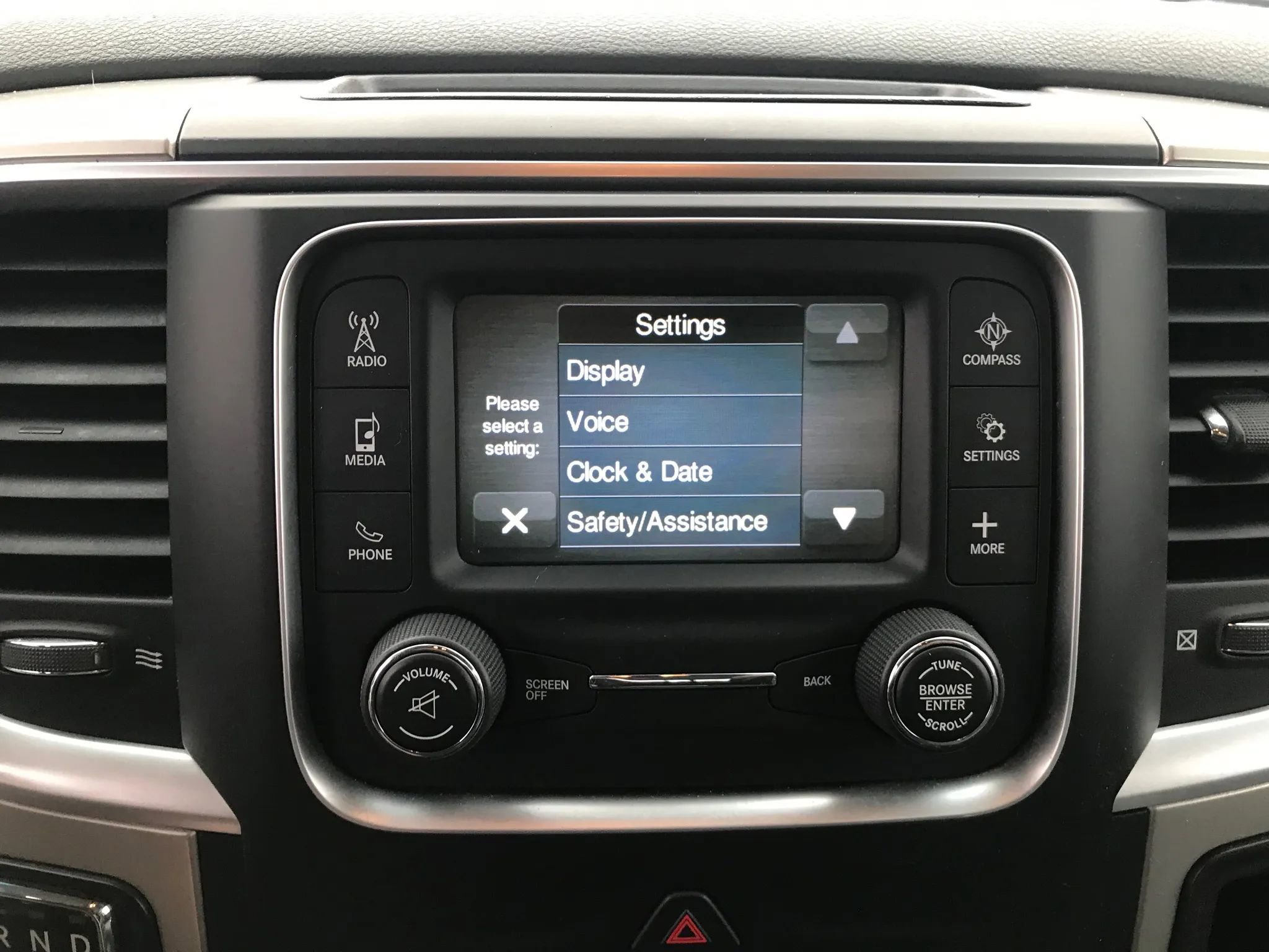 Used 2017 RAM 1500 Classic SLT image 25