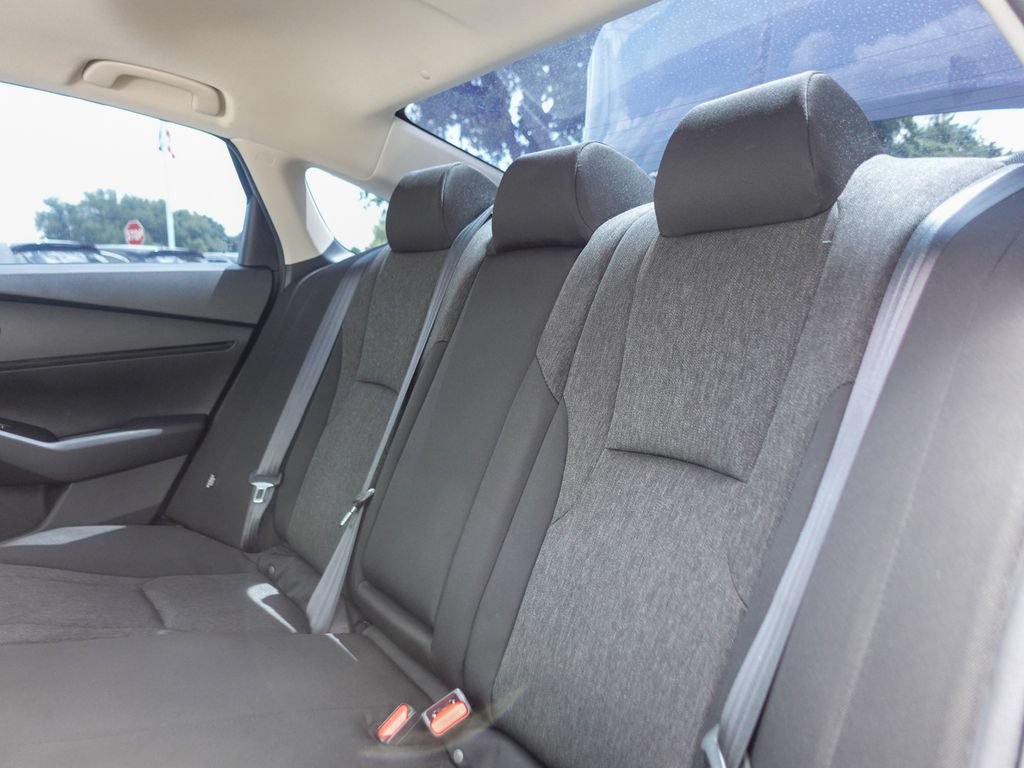 Used 2025 Honda Accord SE image 22