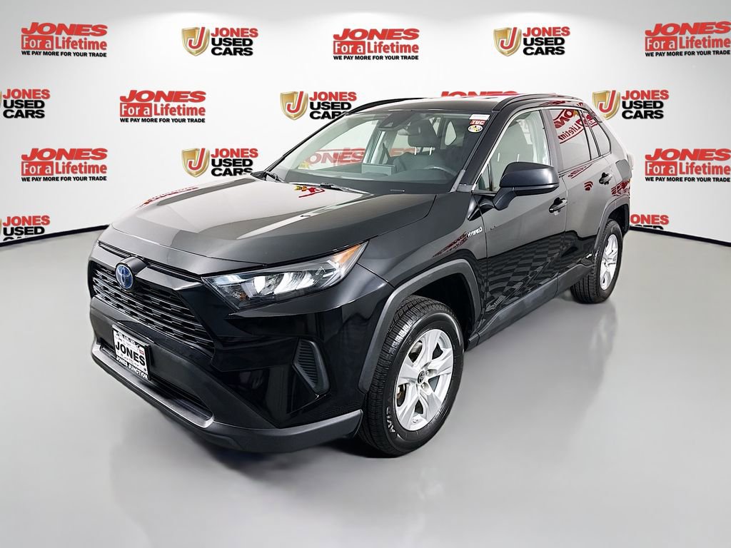 Certified 2021 Toyota RAV4 LE image 12