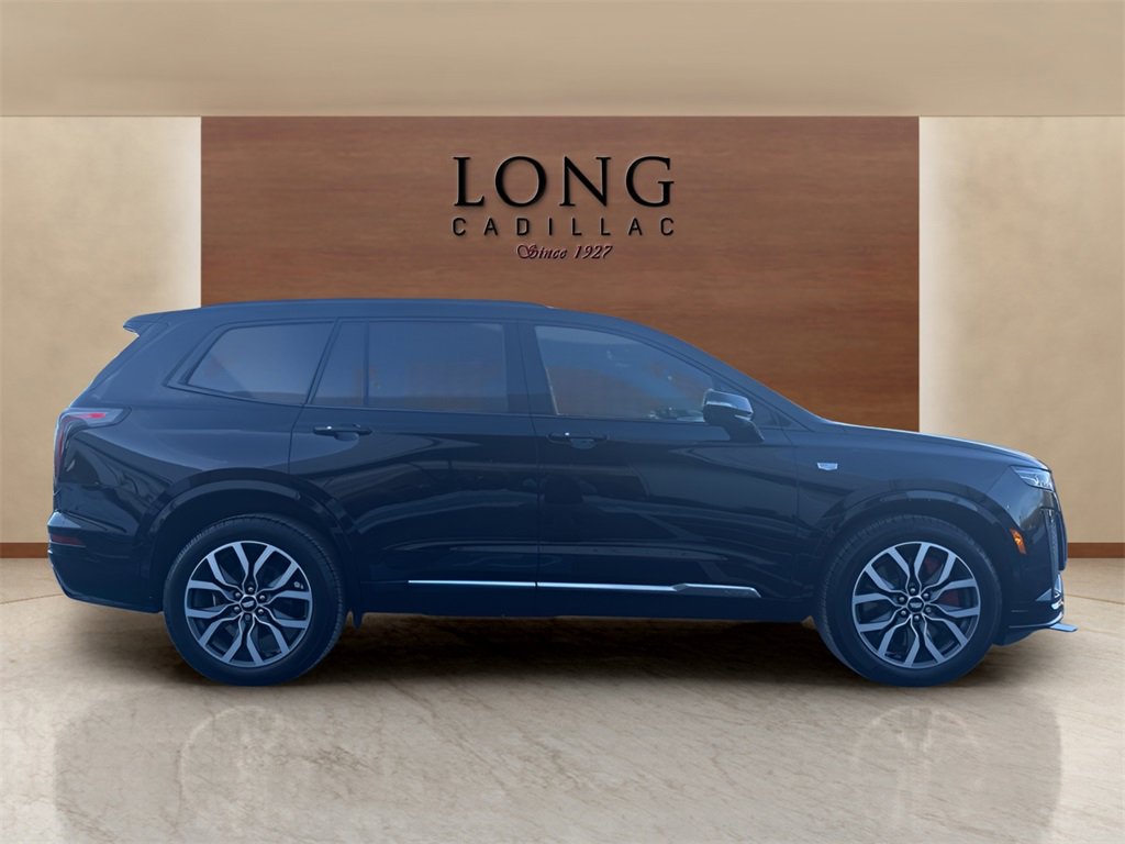 Certified 2024 Cadillac XT6 Sport w/ Platinum Package image 6