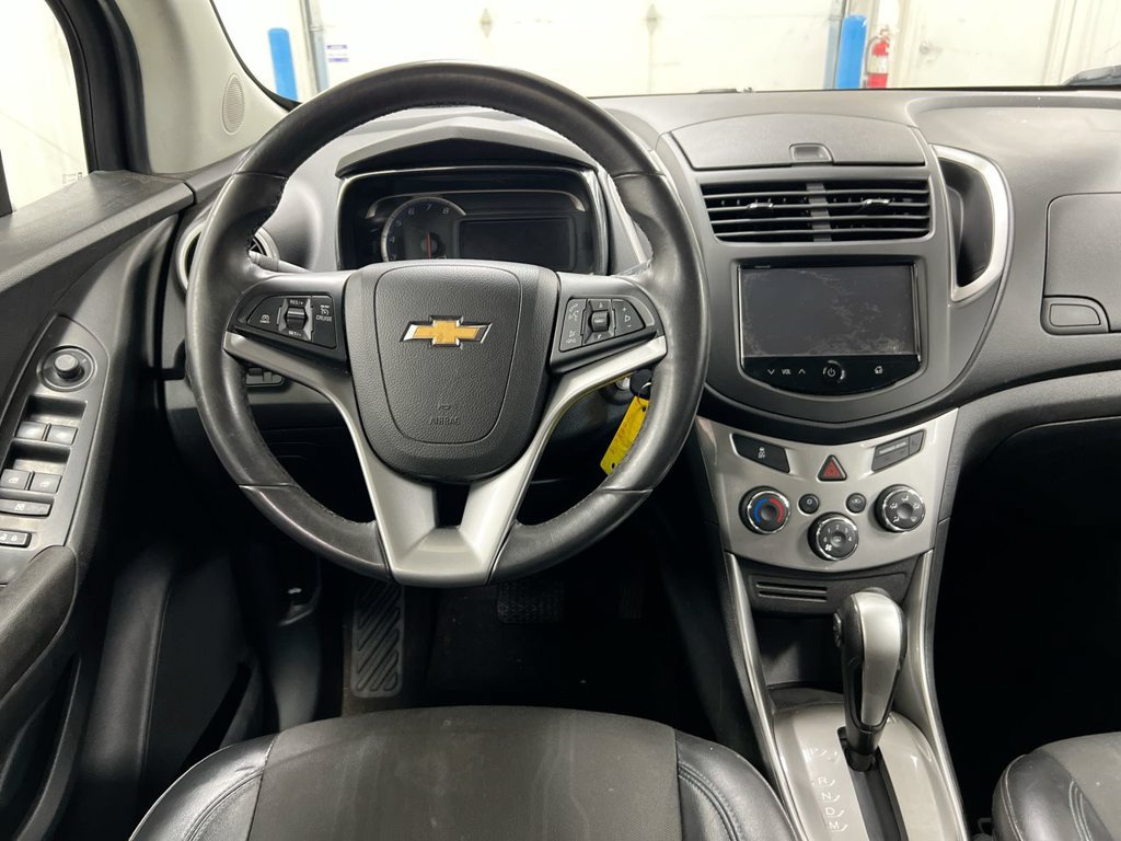 Used 2016 Chevrolet Trax LT w/ LT Convenience Package FWD image 11