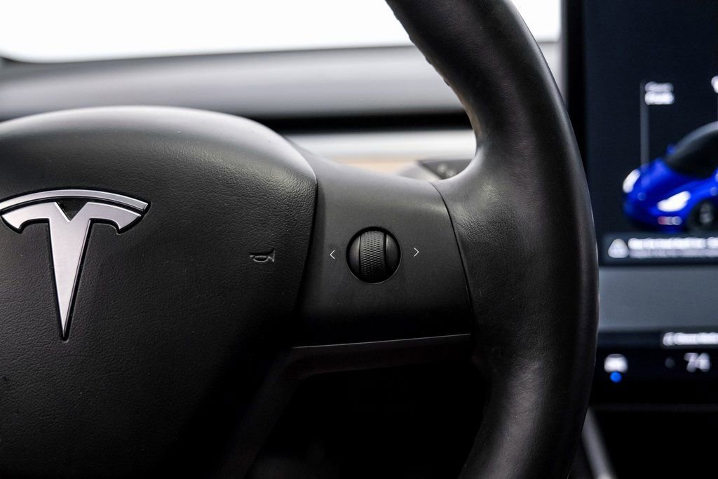 Used 2018 Tesla Model 3 Long Range image 19
