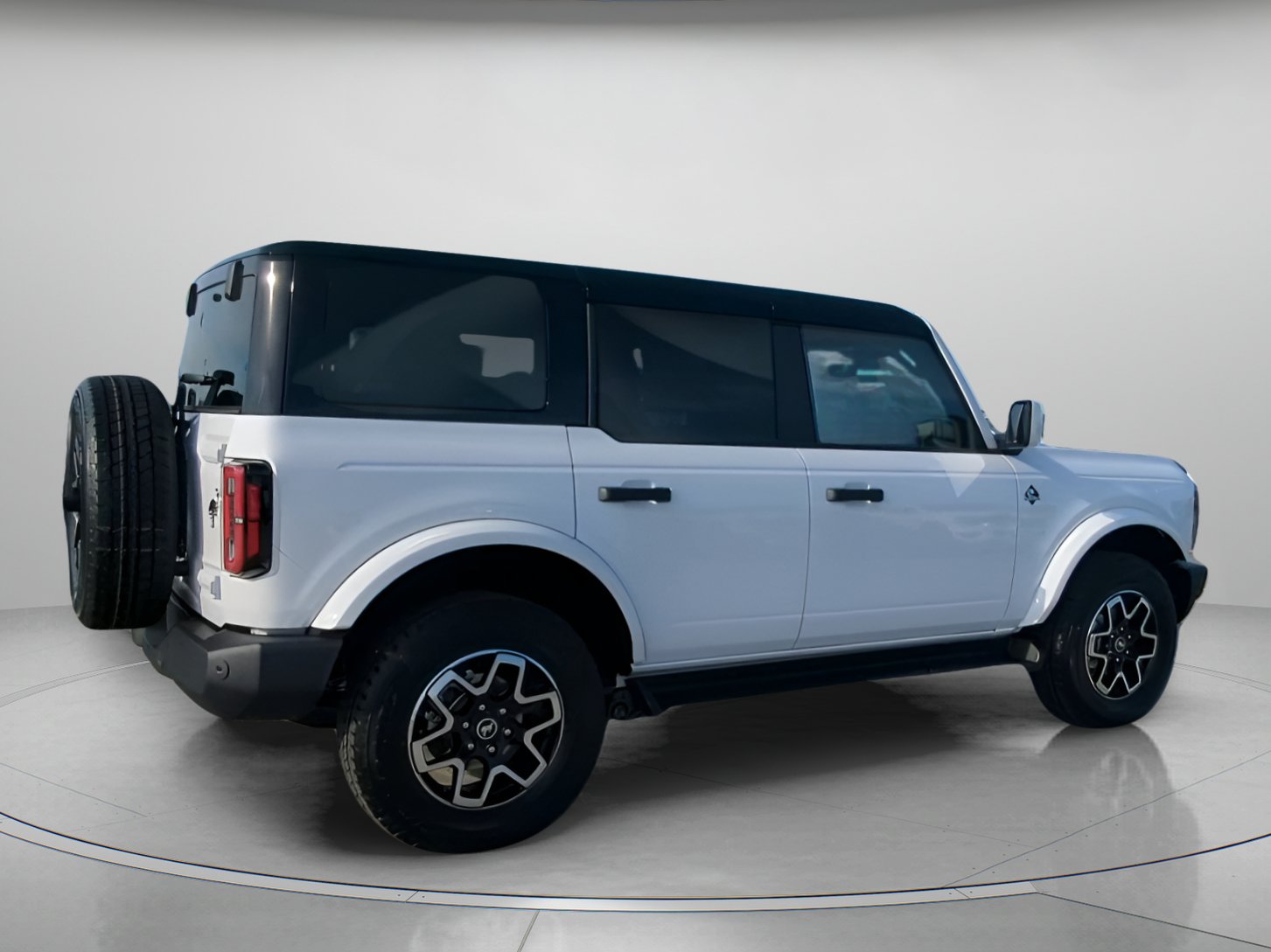 New 2026 Ford Bronco Outer Banks AWD/4WD image 32