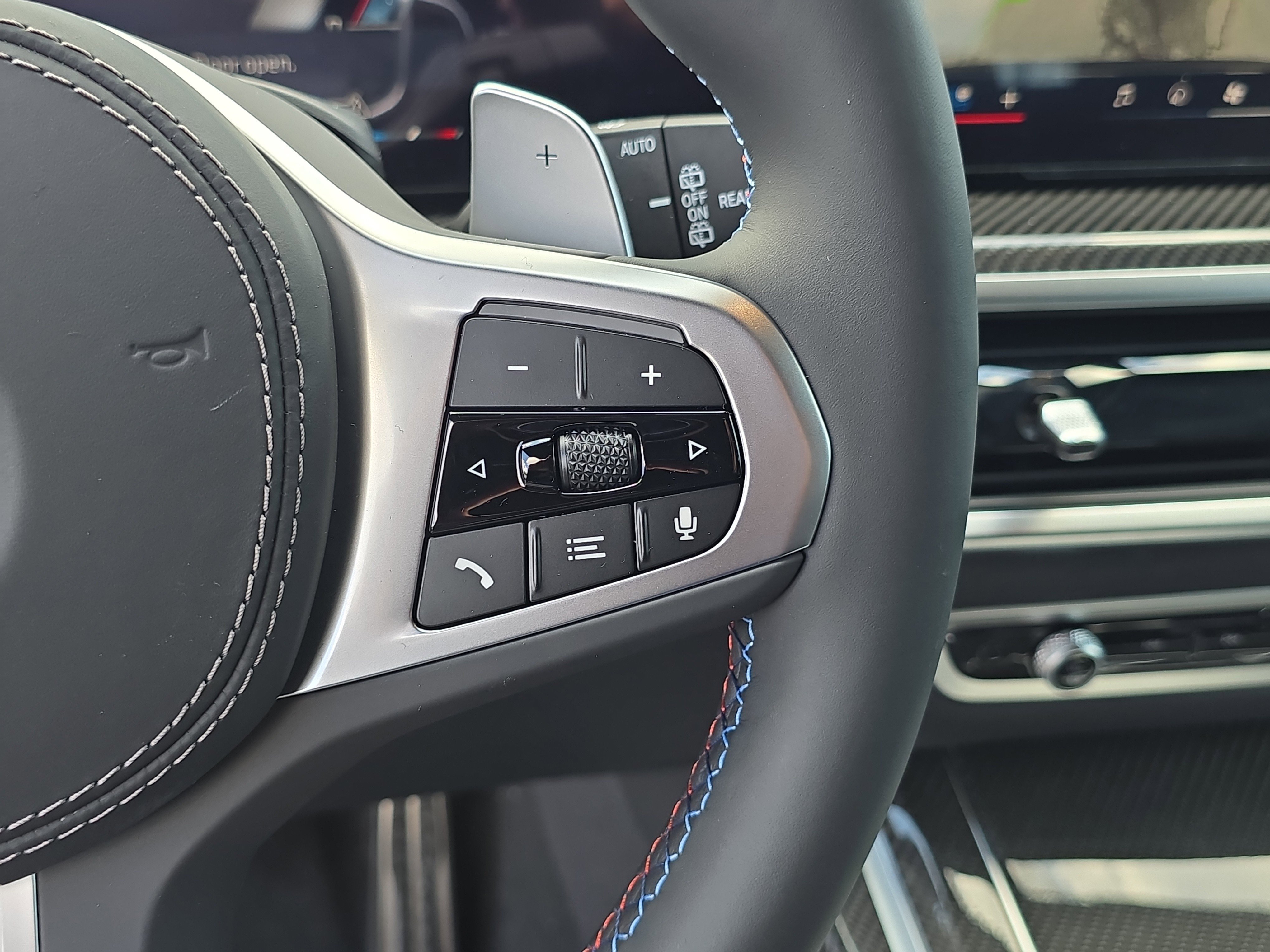New 2026 BMW X7 M60i image 35