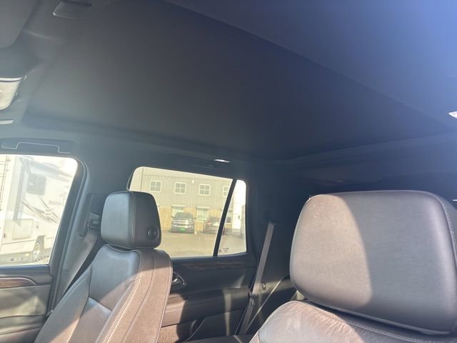 Used 2022 Chevrolet Tahoe Z71 w/ Luxury Package image 19