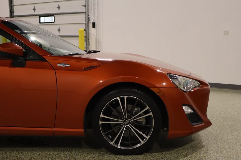 Used 2016 Scion FR-S RWD image 12