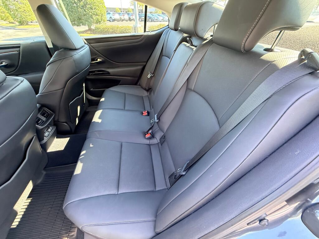 Used 2025 Lexus ES 350 ES 350 image 18