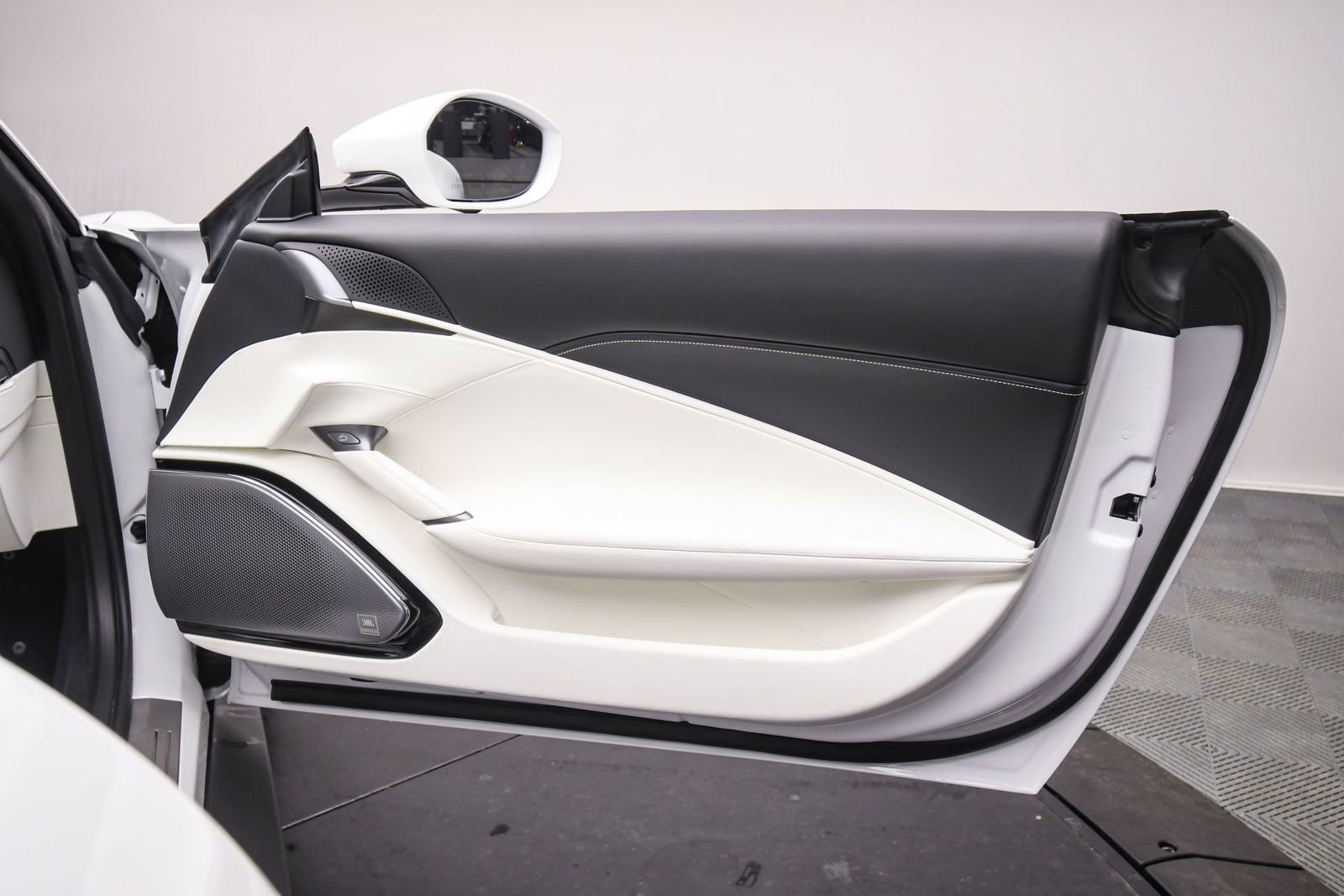 Certified 2024 Ferrari Roma Spider image 53