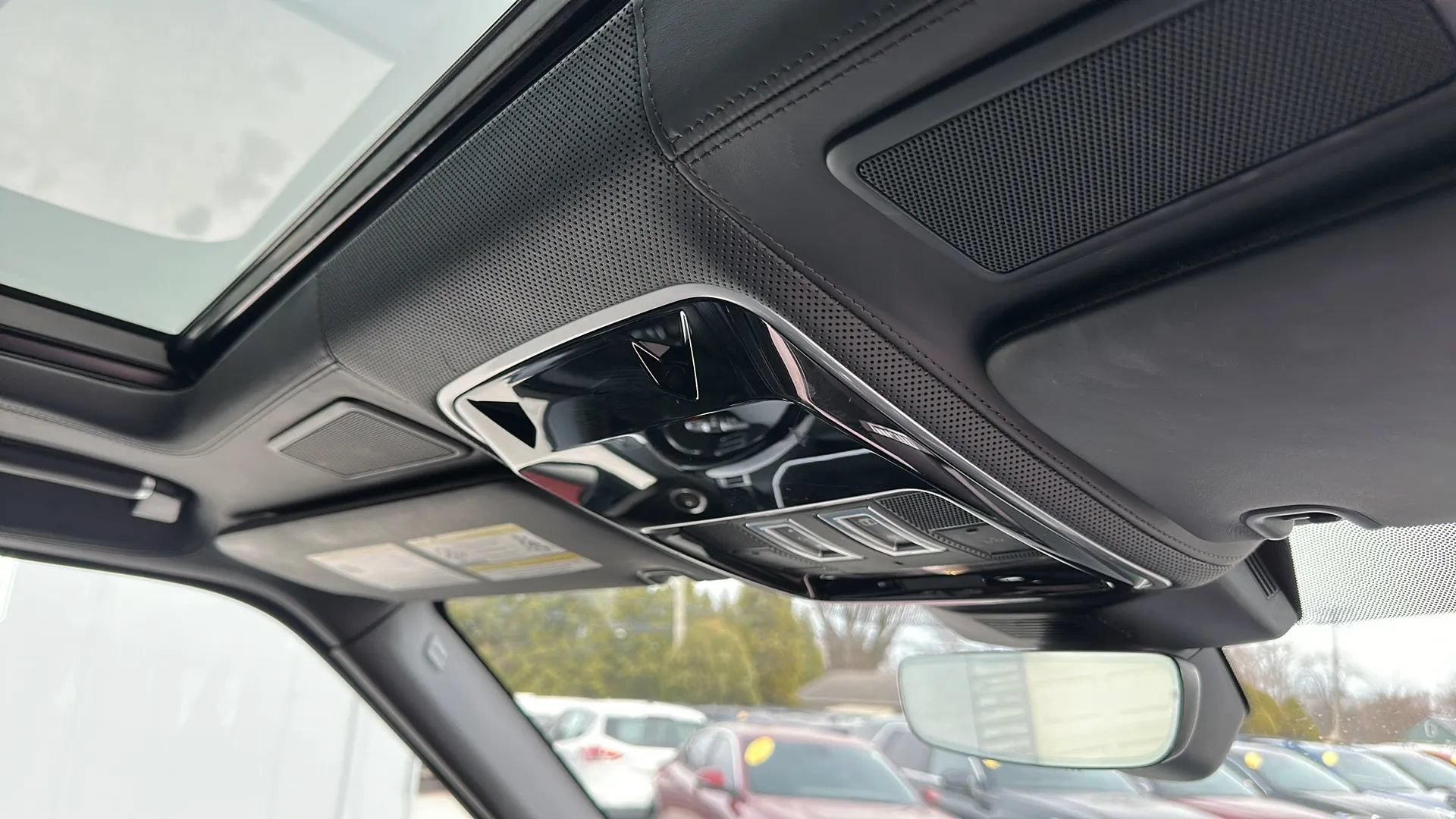 Used 2019 Land Rover Range Rover SV Autobiography Dynamic AWD/4WD image 30