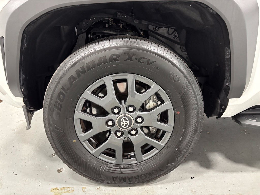 Used 2026 Toyota 4Runner SR5 AWD/4WD image 62