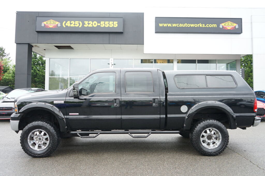 Used 2005 Ford F250 Lariat AWD/4WD image 2