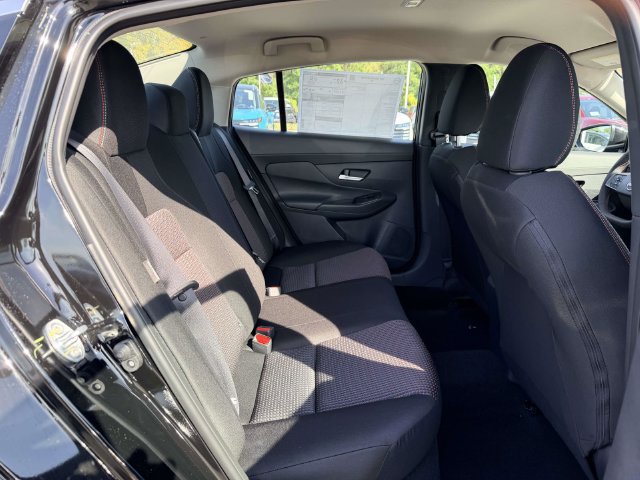New 2027 Nissan Sentra SR w/ Floor Mat Package FWD image 11