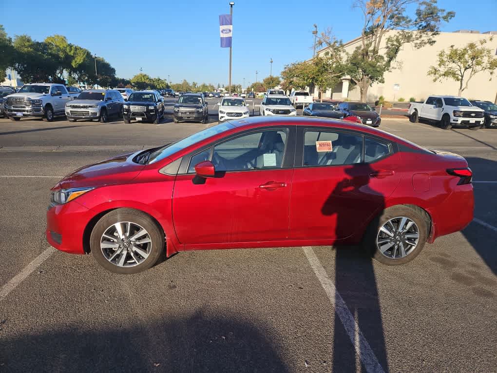 Used 2024 Nissan Versa SV w/ Trunk Package FWD image 4