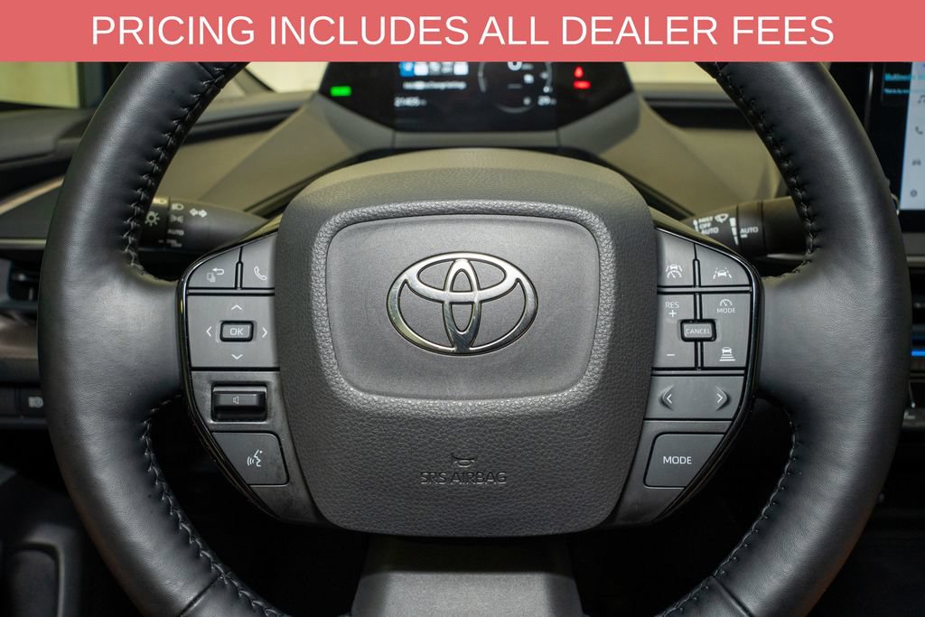 Used 2024 Toyota Prius XLE FWD image 18