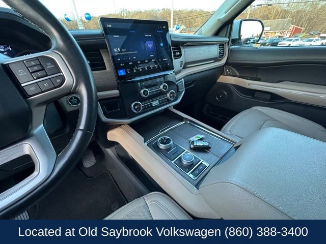 Used 2024 Ford Expedition Max Limited image 35
