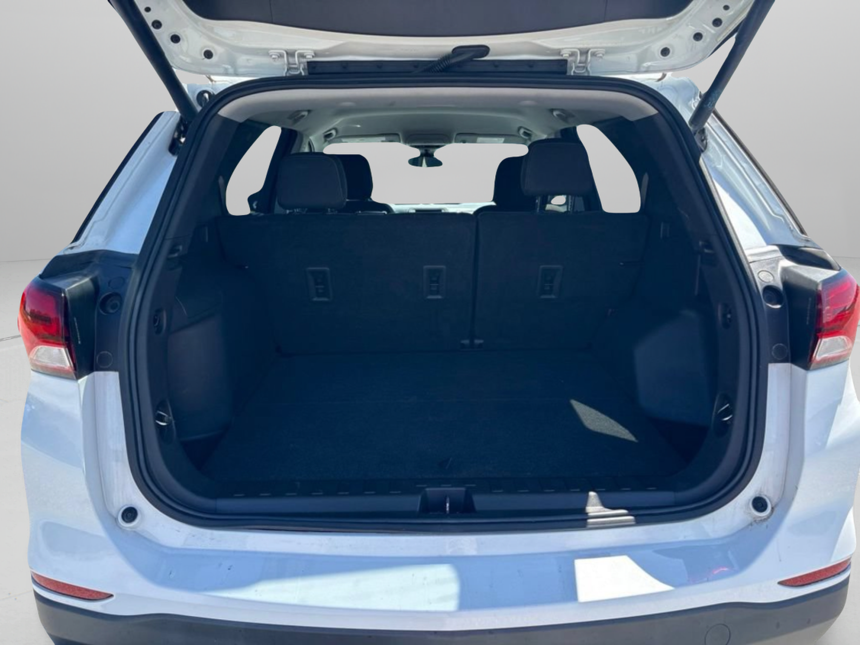 Used 2022 Chevrolet Equinox LT FWD image 9