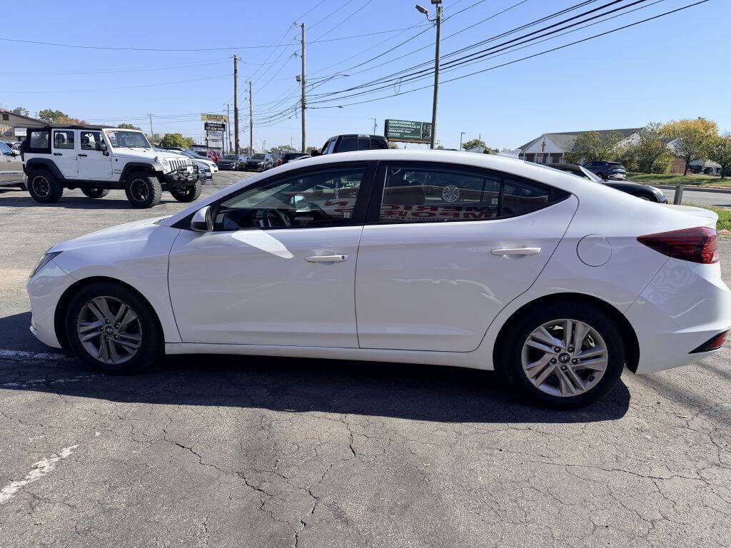 Used 2020 Hyundai Elantra SEL w/ Cargo Package (C1) FWD image 3
