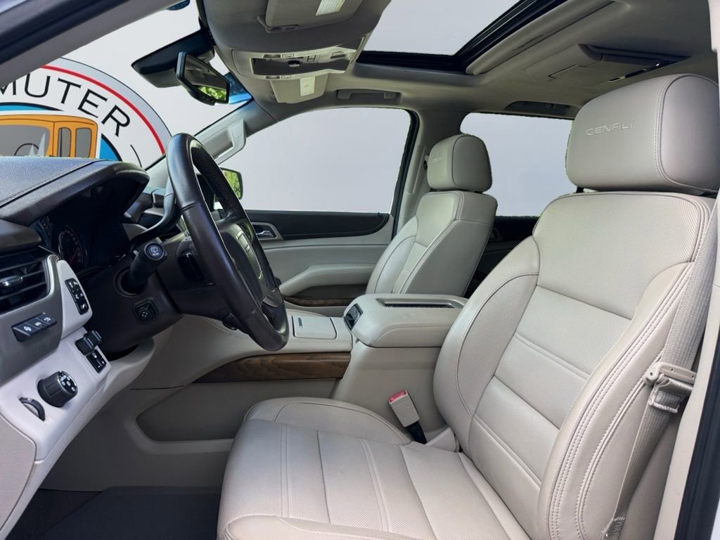Used 2019 GMC Yukon XL Denali w/ Denali Ultimate Package image 22