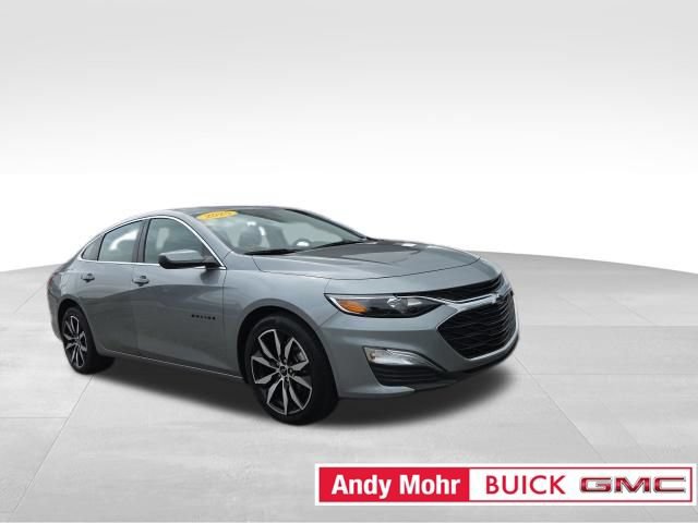 Used 2025 Chevrolet Malibu RS FWD image 1
