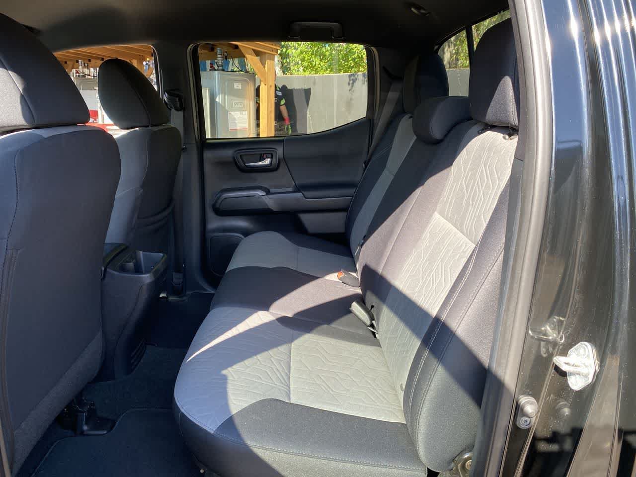 Used 2020 Toyota Tacoma TRD Off-Road AWD/4WD image 16
