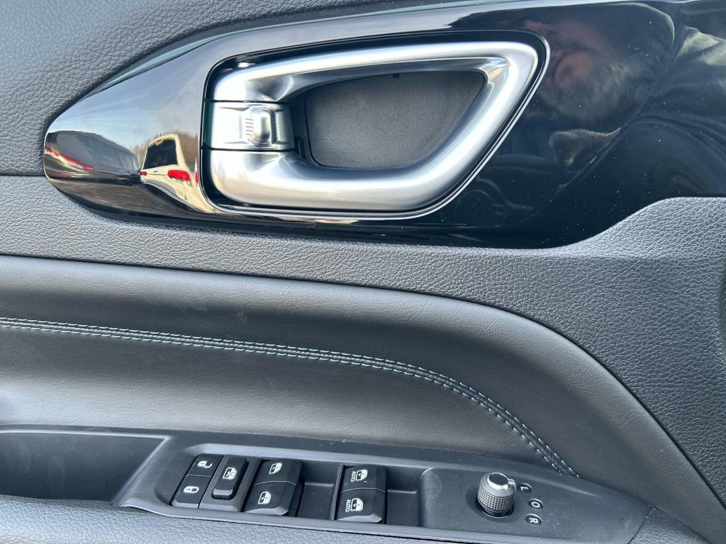 New 2026 Jeep Compass Limited image 5