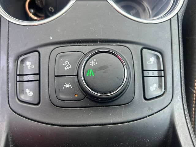 Used 2021 GMC Terrain SLE w/ Driver Convenience Package FWD image 12