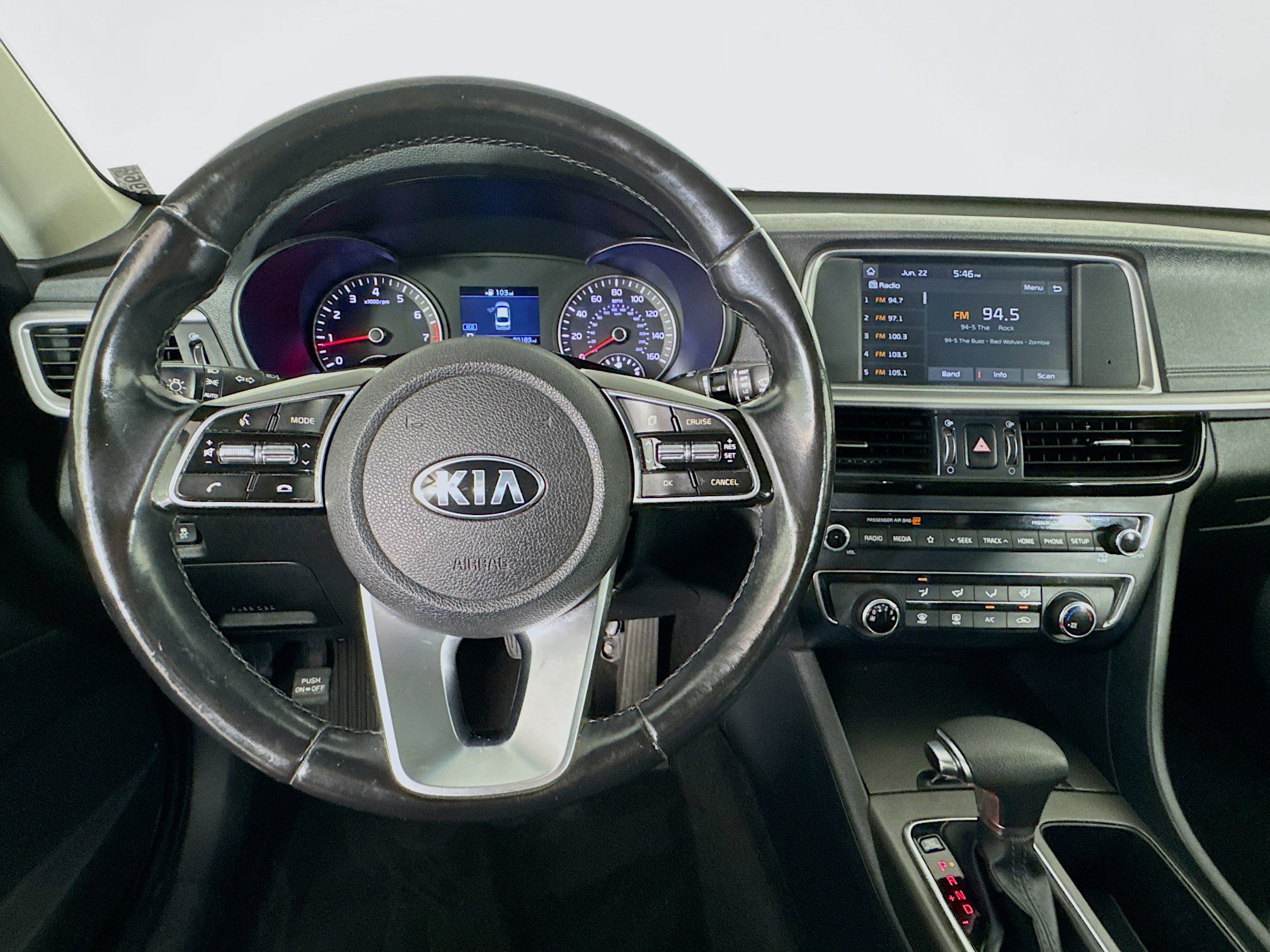 Used 2020 Kia Optima SE FWD image 10