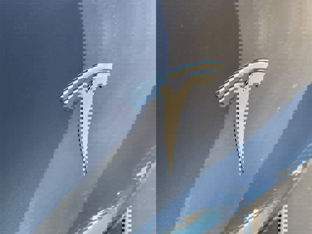 Used 2023 Tesla Model Y Long Range image 5