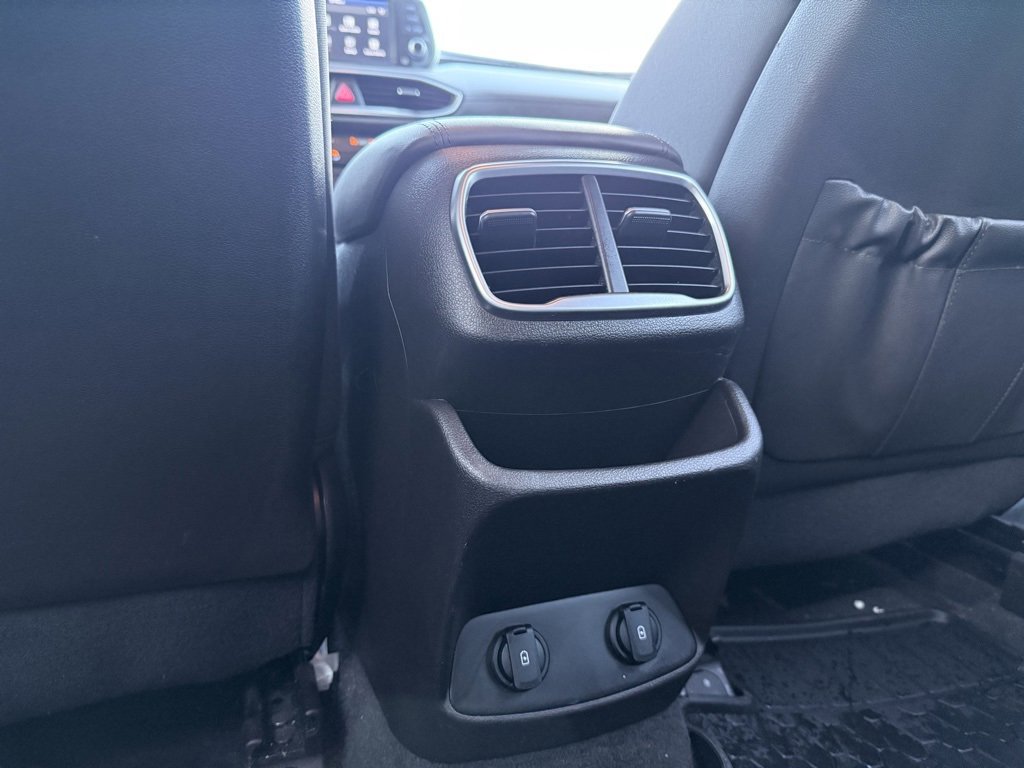 Used 2020 Hyundai Santa Fe SE w/ Cargo Package image 25