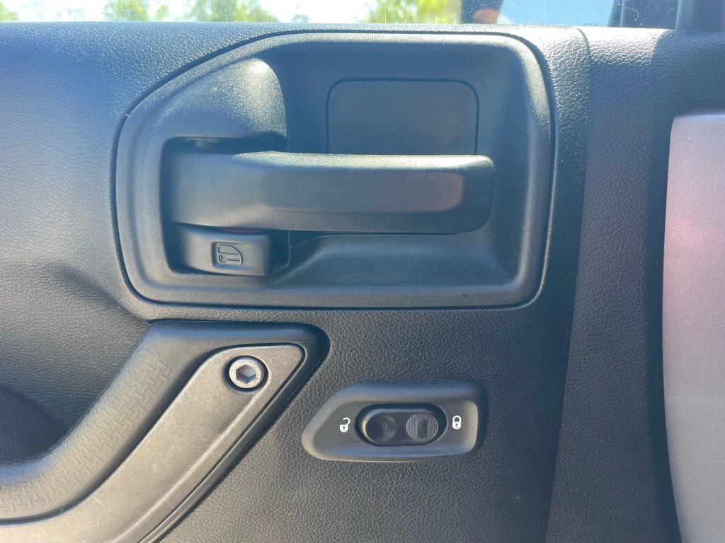 Used 2017 Jeep Wrangler Unlimited Sport w/ Quick Order Package 24S image 24