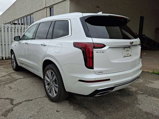 Used 2024 Cadillac XT6 Premium Luxury AWD/4WD image 3