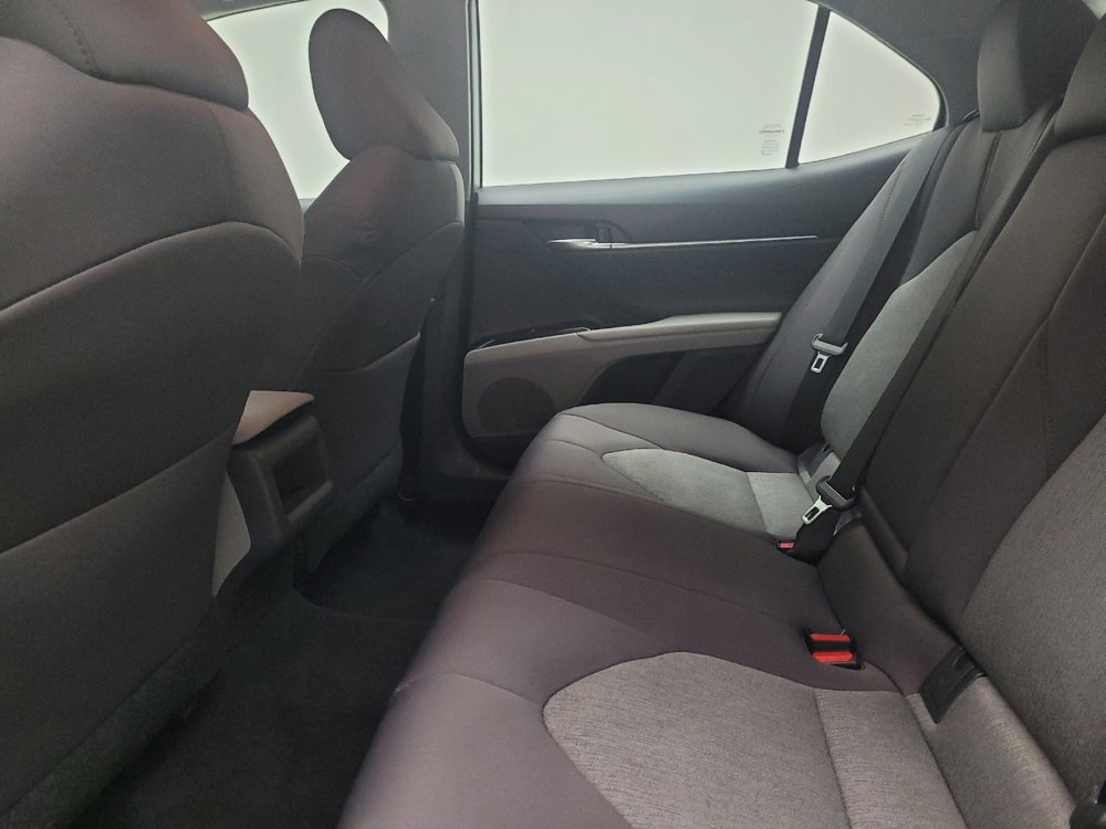 Used 2020 Toyota Camry LE w/ Fleet Convenience Package image 18