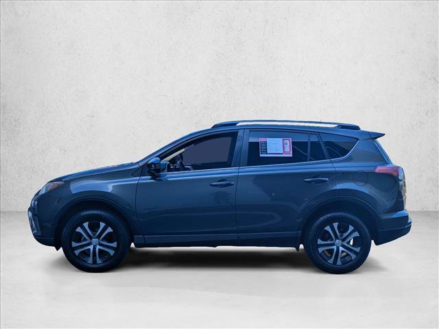 Used 2018 Toyota RAV4 LE image 8