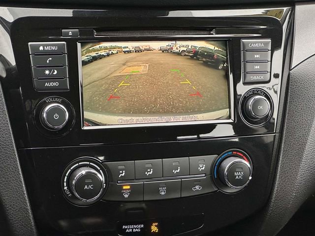 Used 2022 Nissan Rogue Sport S image 18