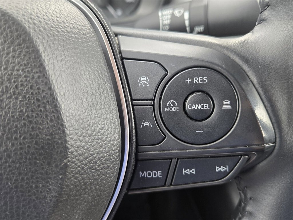 Used 2024 Toyota Corolla SE image 25