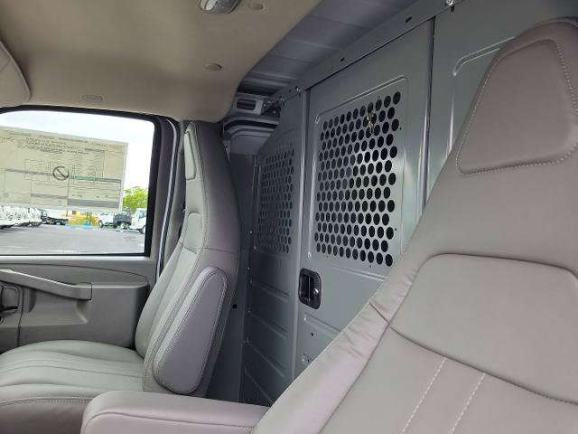 New 2025 Chevrolet Express 2500 w/ Driver Convenience Package RWD image 15