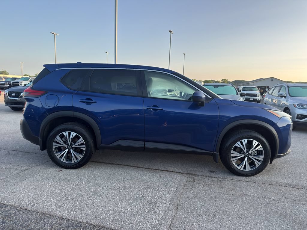 Certified 2023 Nissan Rogue SV AWD/4WD image 4