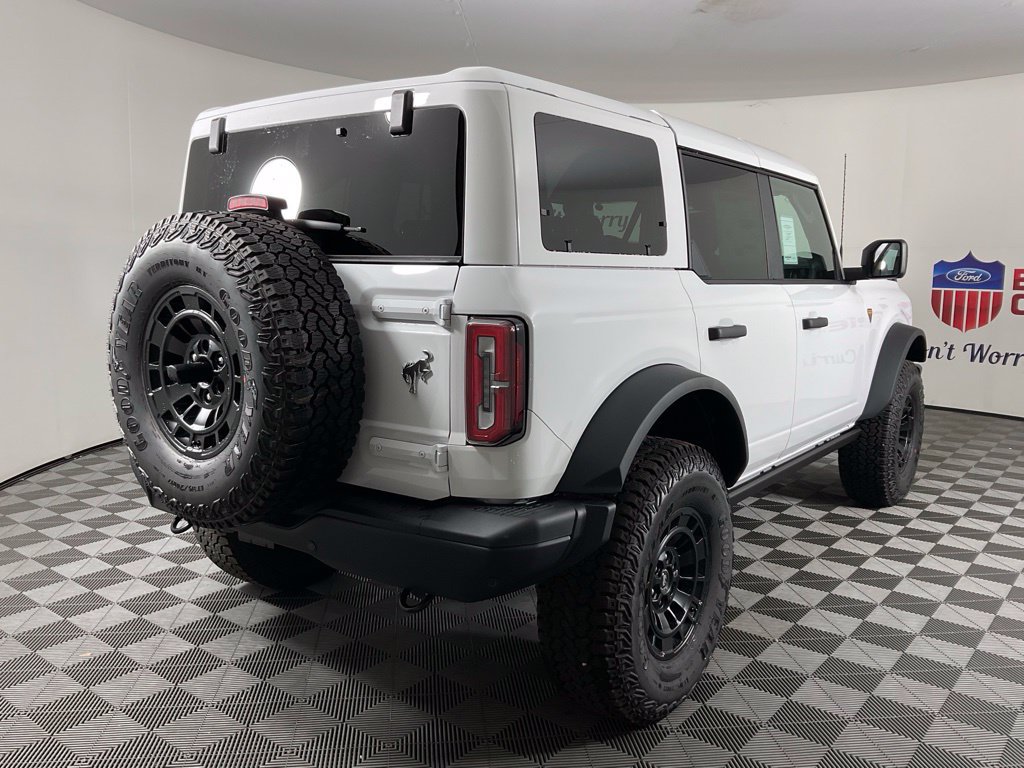 New 2026 Ford Bronco Badlands AWD/4WD image 3