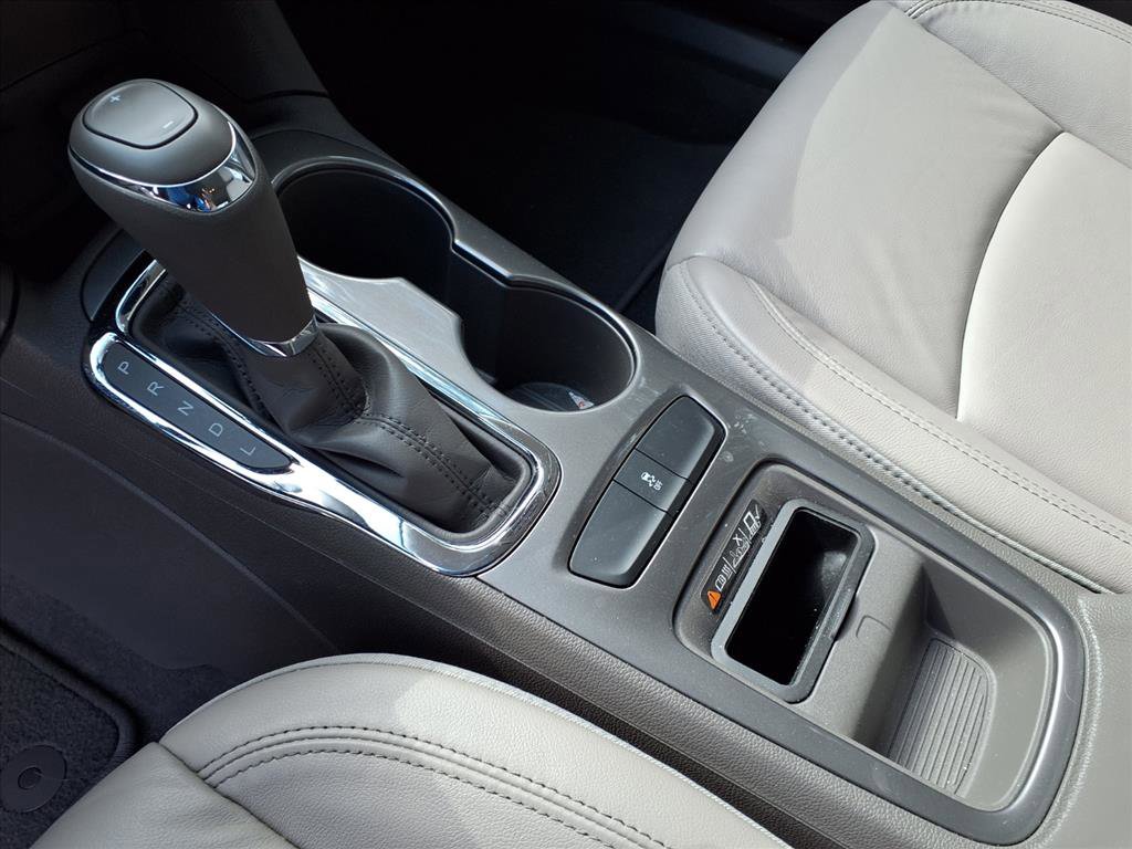 Used 2018 Chevrolet Cruze Premier image 15
