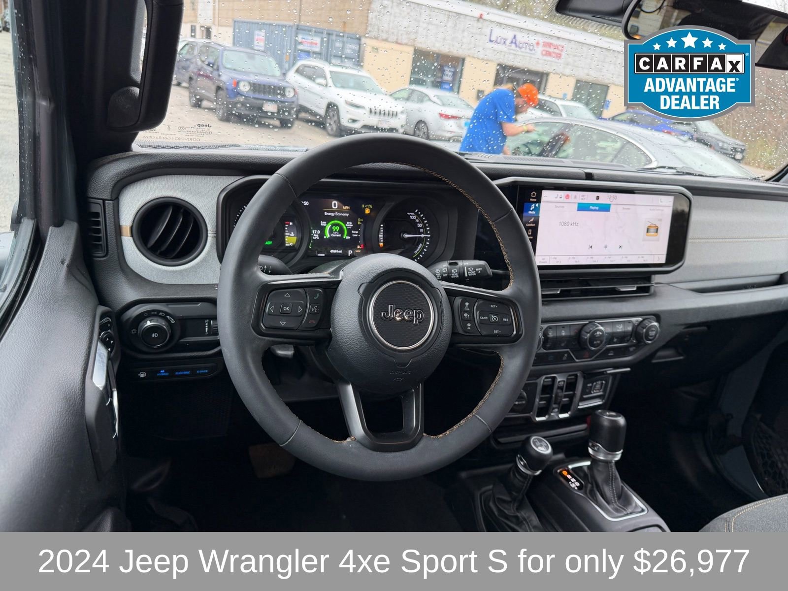 Used 2024 Jeep Wrangler Unlimited w/ Convenience Group image 11