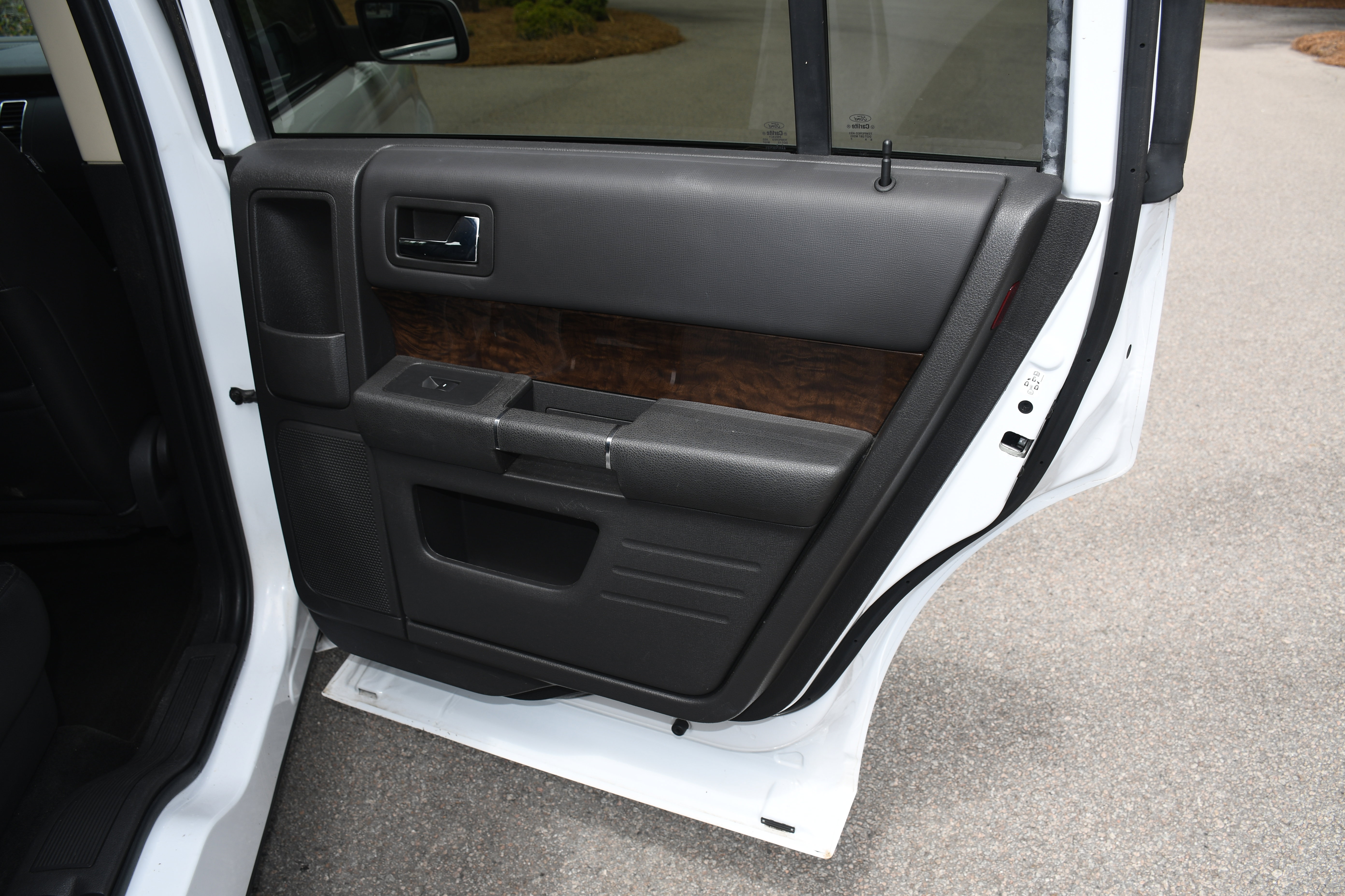 Used 2017 Ford Flex Limited image 20