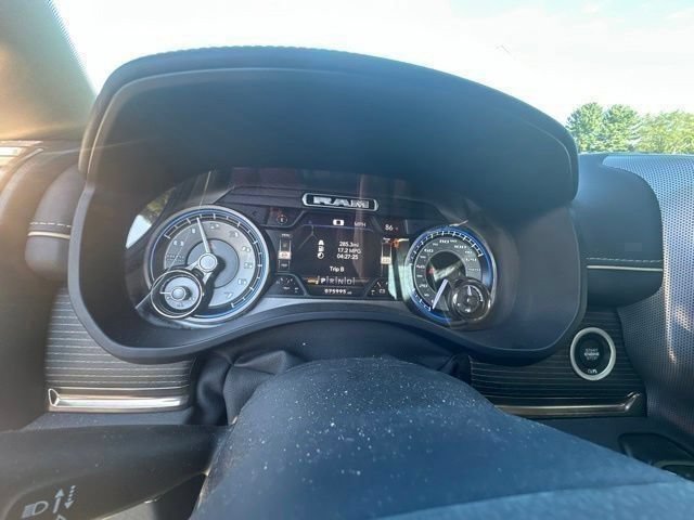 Used 2019 RAM 1500 Limited AWD/4WD image 37