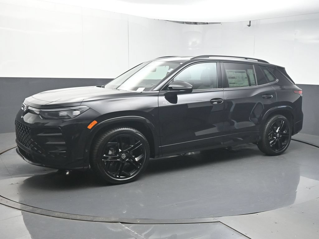 New 2026 Volkswagen Tiguan SE R-Line FWD image 4