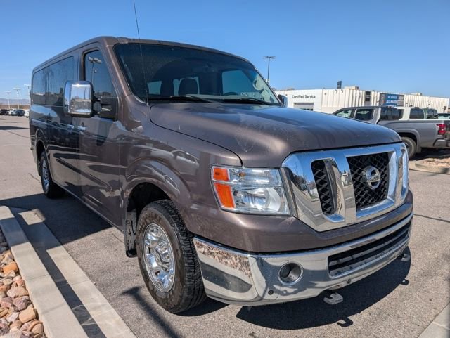 Used 2016 Nissan NV 3500 SL RWD image 3